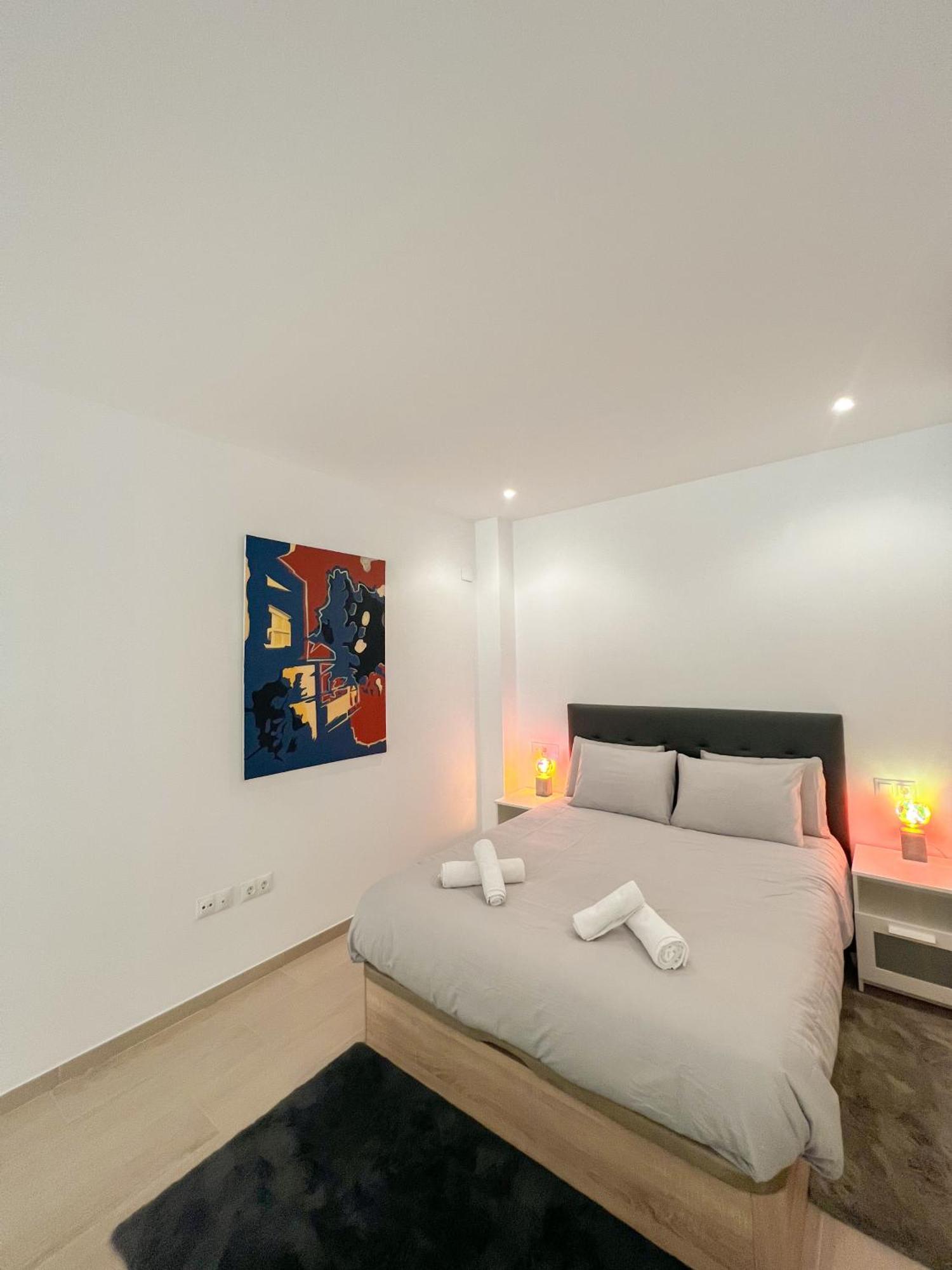 Апартаменты Cozy And Modern Family Flat Carihuela Торремолинос Экстерьер фото